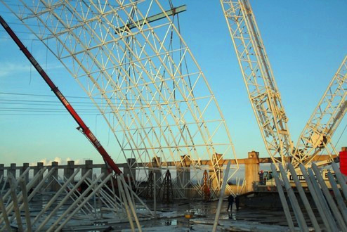 喀什枝江五柳树市场北大门网架工程